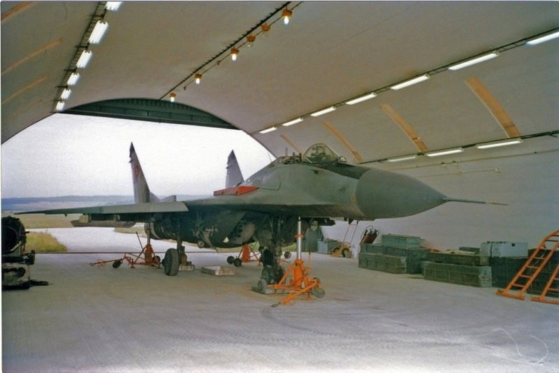 armadne haly 004 1 2