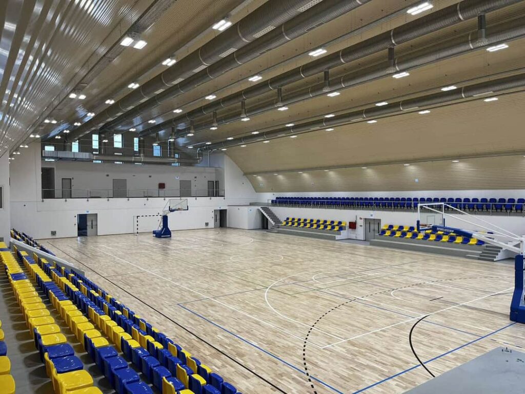 fot sportcsarnok 011 1